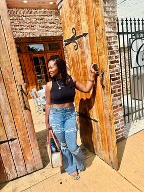 Meet your Posher, Tylandra